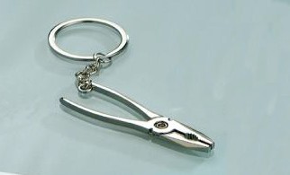 Schlüsselanhänger mit Werkzeug Tools Zange - Flachzange